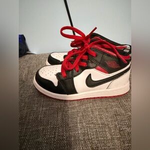 Nike Kids Black, White, and Red Sneakers